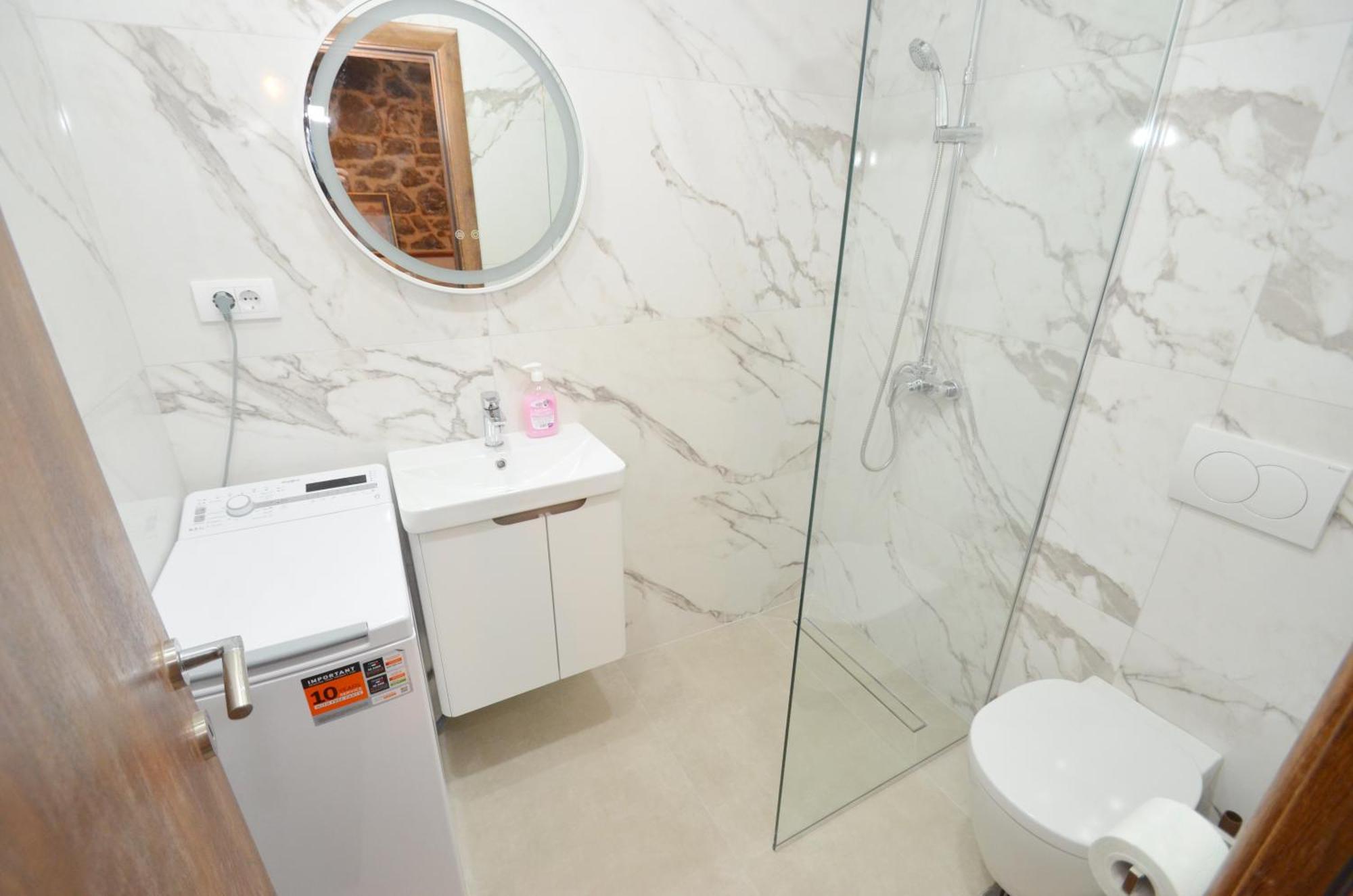 Holiday Home Brinic Tivat Buitenkant foto